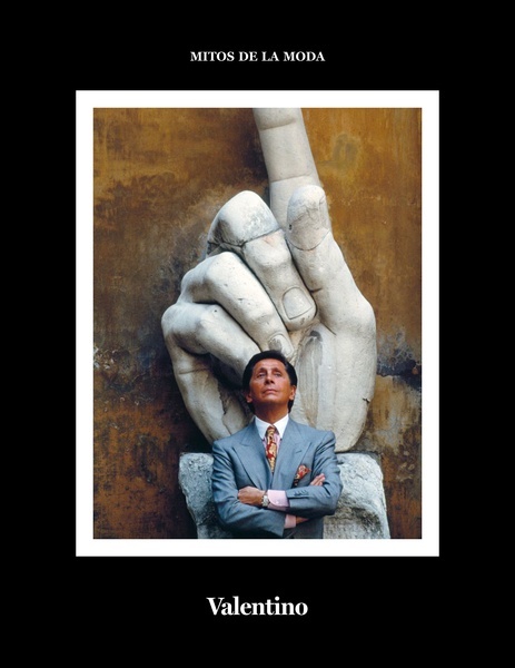 Valentino. "Mitos de la Moda."